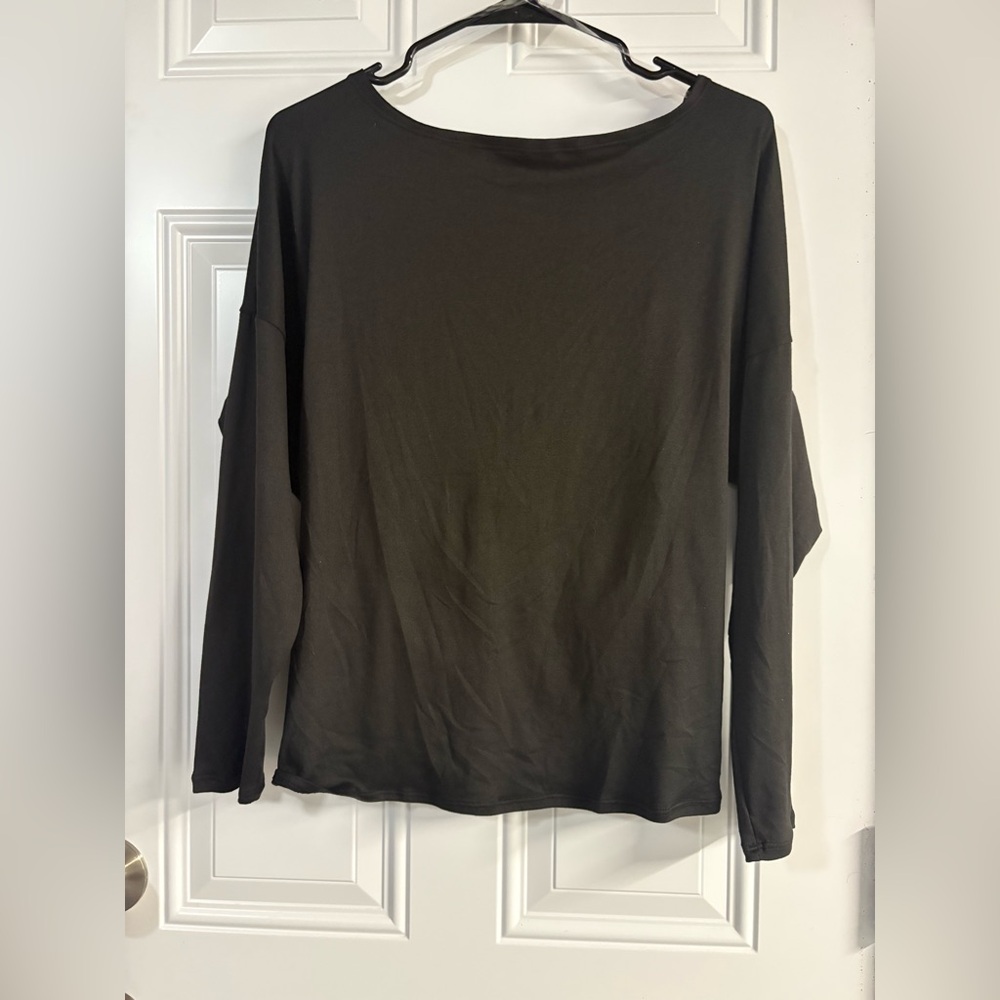 NWT Fashion Nova Black Long Sleeve Top✨